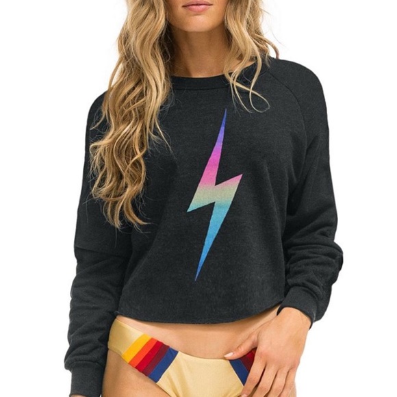 ❤️ Aviator Nation Rainbow Lightening Bolt Crop Sweater Size Medium - Picture 1 of 8
